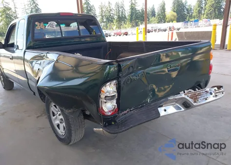 2001 Toyota Tacoma z USA, uszkodzony, nr VIN 5TEVL52N81Z867683